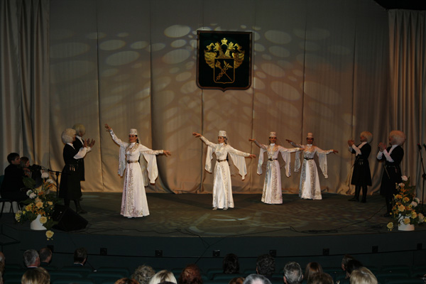 Ансамбль национального танца "Аланы", Северо-Осетинская таможня. Горский танец 